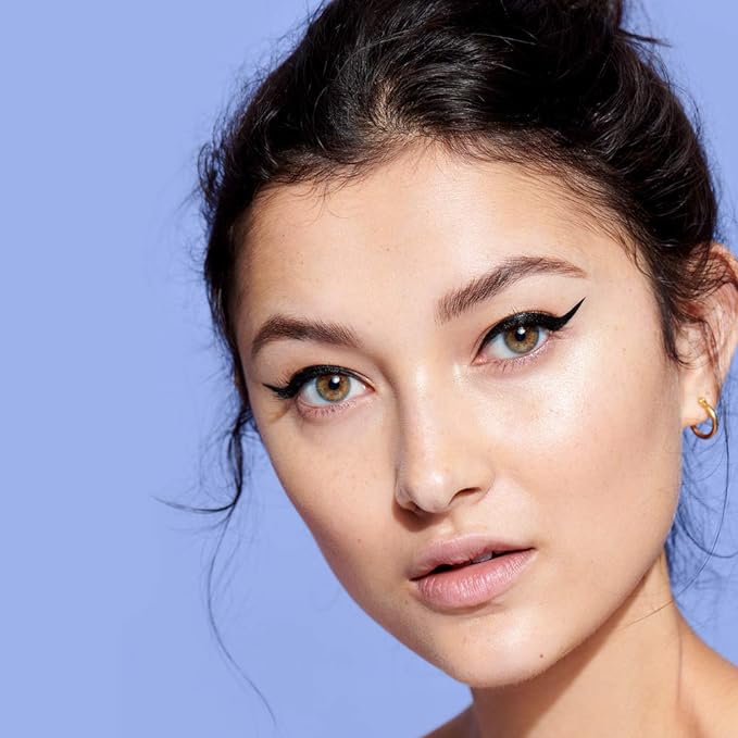 cat eyeliner